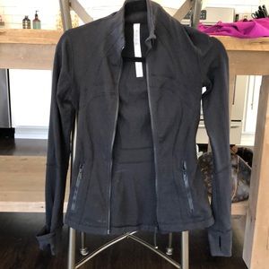 Lululemon black zip up jacket